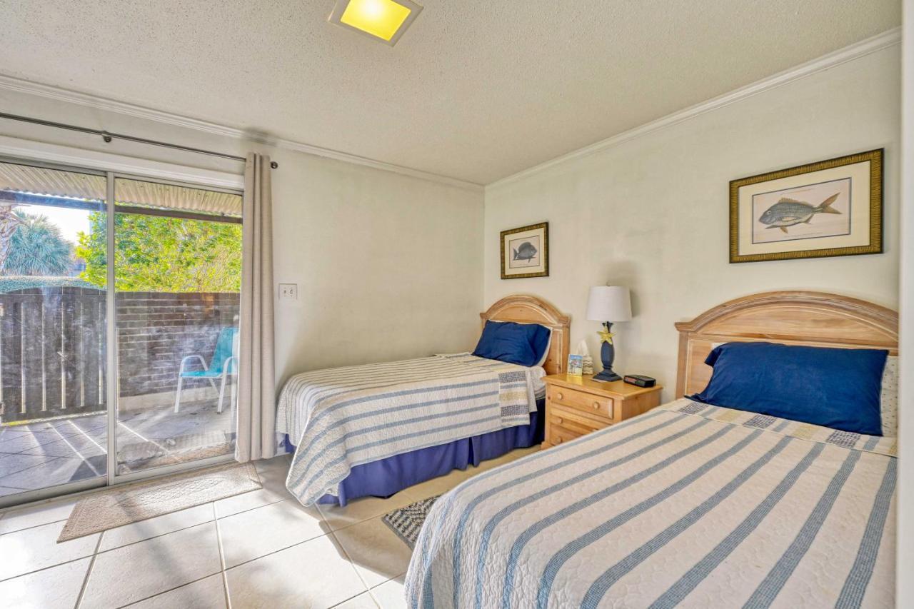 Myrtle Beach Abode With Seasonal Pool And Lake View! Villa ภายนอก รูปภาพ